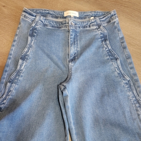 Risen Jeans ☆ Shanley Scalloped Sides! Wide Leg - Picture 7 of 7